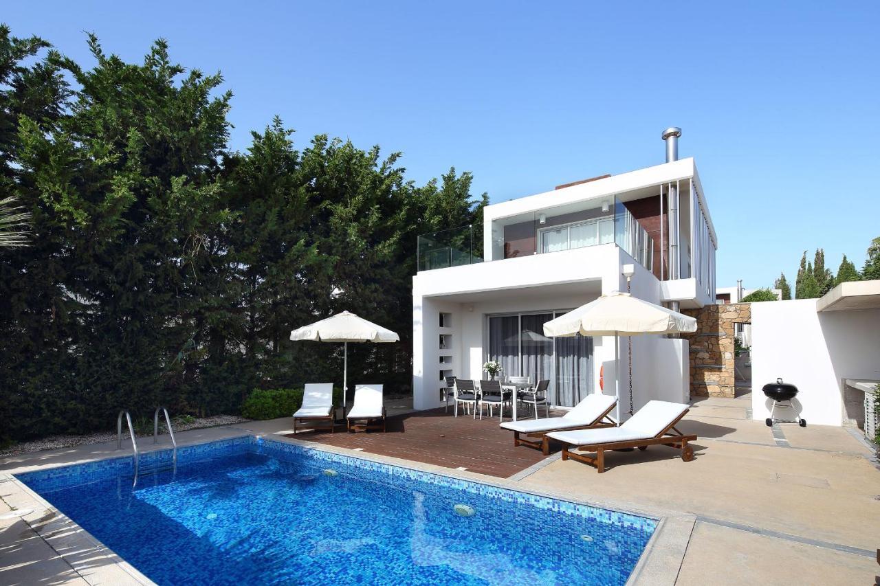 Paradise Cove Luxurious Beach Villas بافوس المظهر الخارجي الصورة