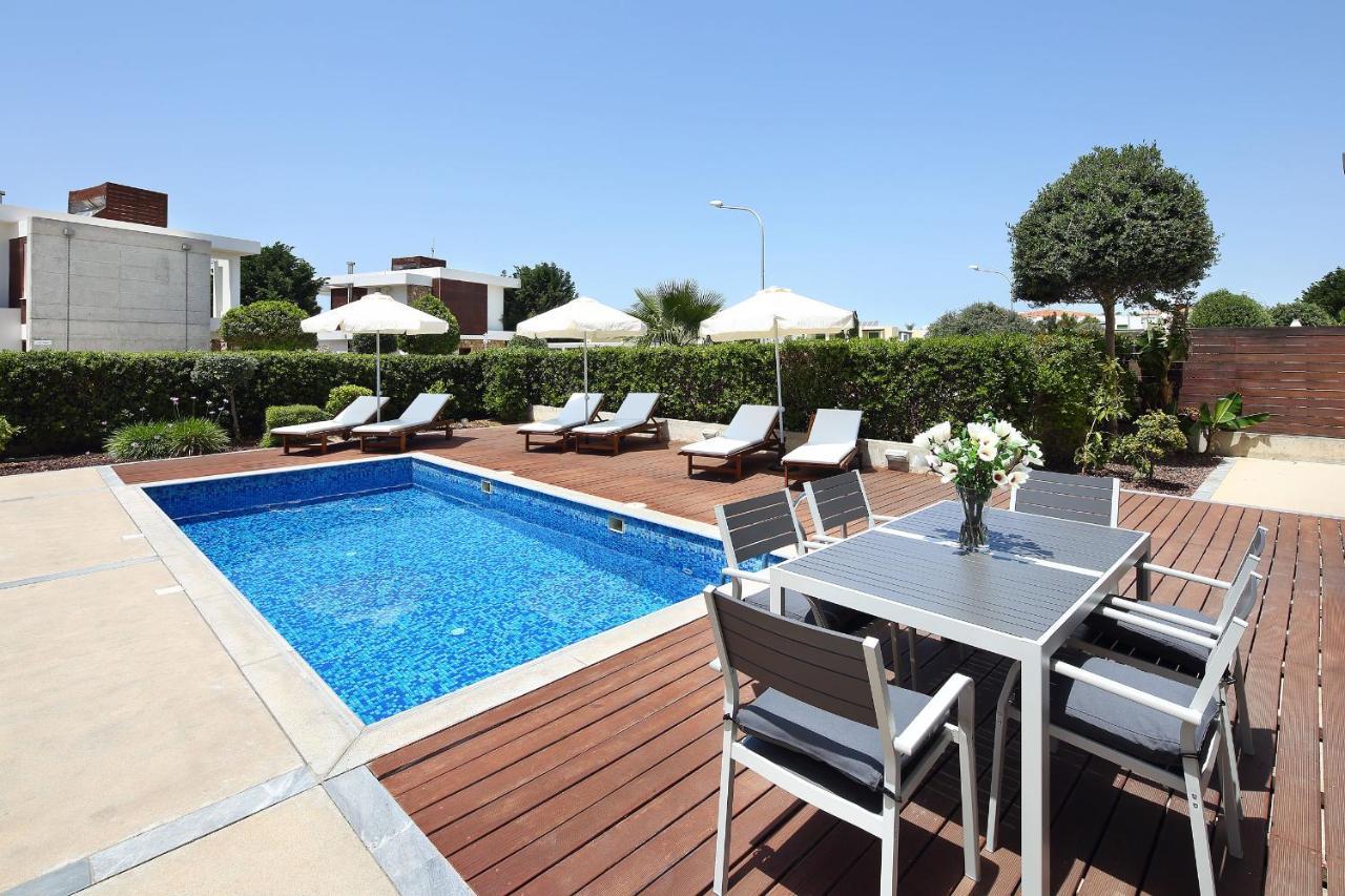 Paradise Cove Luxurious Beach Villas بافوس المظهر الخارجي الصورة