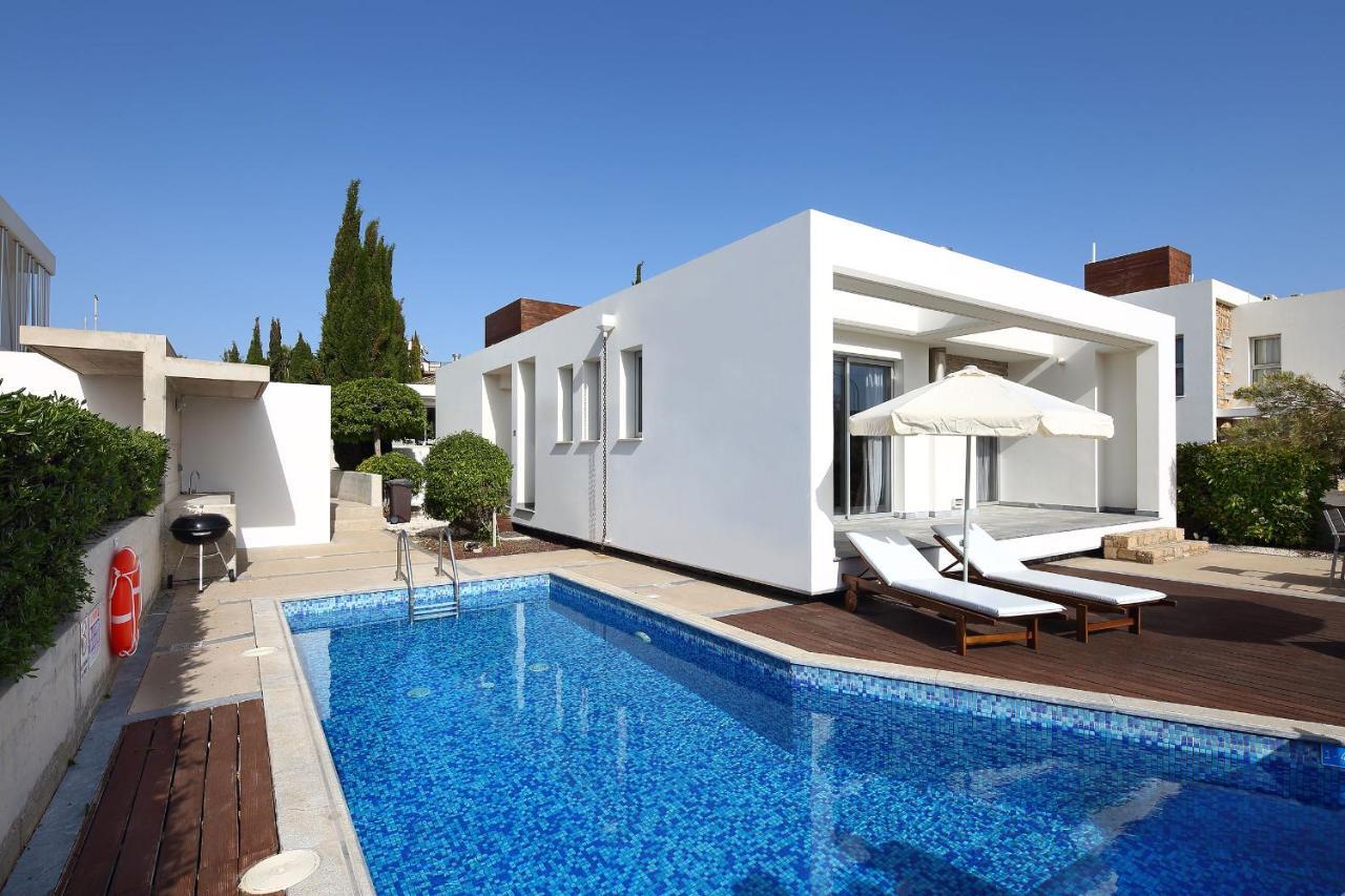 Paradise Cove Luxurious Beach Villas بافوس المظهر الخارجي الصورة