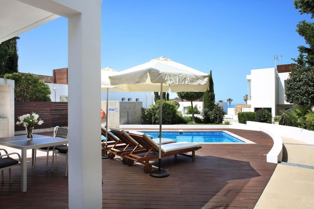 Paradise Cove Luxurious Beach Villas بافوس المظهر الخارجي الصورة